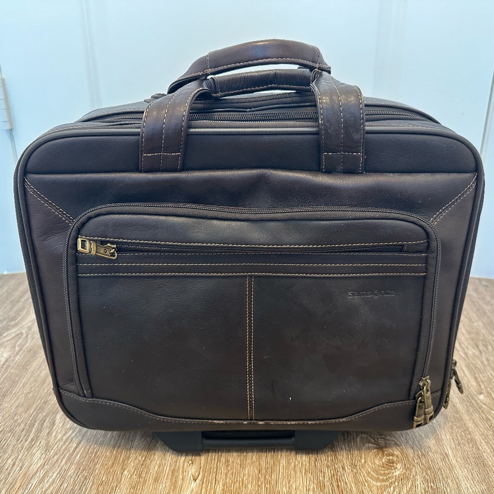 Samsonite Brown Leather Wheeled Carry-On Portfolio Rolling Laptop Briefcase Bag
